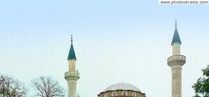 Крымские мечети оскверняет группа провокаторов, - Бальбек