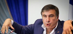 Замдиректора ОПЗ ударил Саакашвили после перепалки на шоу Шустера