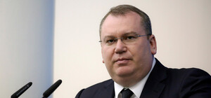 Коротко о главном: отчёт губернатора и планы на 2016 год