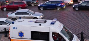 Как будут работать поликлиники Киева в праздничные дни