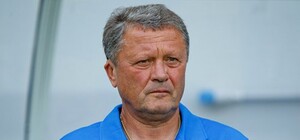 Тренер Днепра Маркевич рассмотрит варианты от других клубов