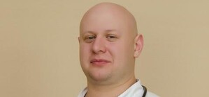 Львівський педіатр збирається протягнути зубами корабель вагою 770 тонн