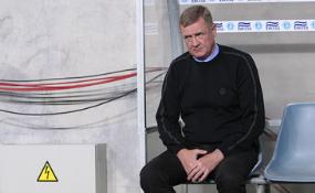 Владимир Бессонов – больше не тренер "Днепра". Фото с сайта football.ua