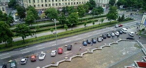 Депутаты массово нарушают правила парковки: активисты нашли решение