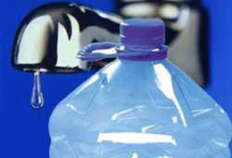 Доочищенную воду - в каждый дом! Фото с сайта fgkh.com.ua
