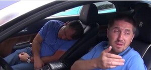 Соцсети всколыхнуло видео общения патрульных и водителя Rolls-Royce с российскими номерами