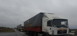 В День Мира Штаб Ахметова отправил на Донбасс 250-ю автоколонну с помощью