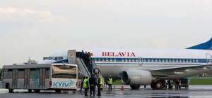 Украина вернула белорусский самолет Киев-Минск назад под угрозой истребителей: в чем причина