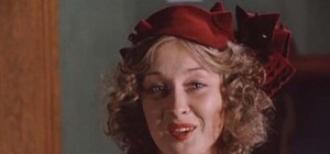 Ищите женщину: киевских торговцев терроризирует опасная мошенница