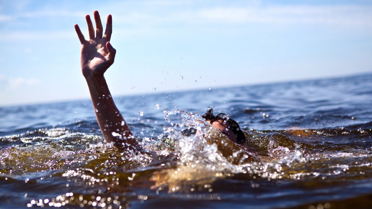 Новость - События - В озере Днепра едва не утонул ребенок
