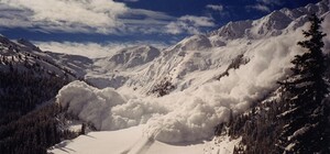 Обережно: львів’ян попередили про лавини в Карпатах