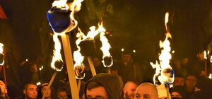 День рождения Бандеры: в центре Одессы прошло факельное шествие