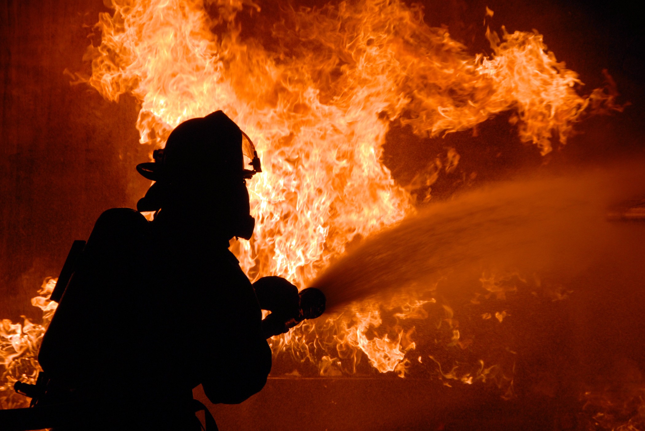 Новость - События - Пожар в многоэтажке Днепра: загорелся мусоросборник