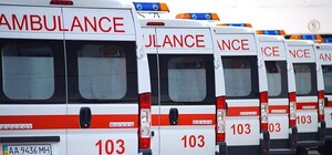 С барского плеча: Канада подарила Украине машины скорой помощи