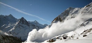 Туристу на замітку: рятувальники попередили про небезпеку в Карпатах