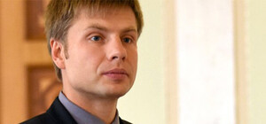 Молния: неизвестные похитили депутата Алексея Гончаренко (обновлено)