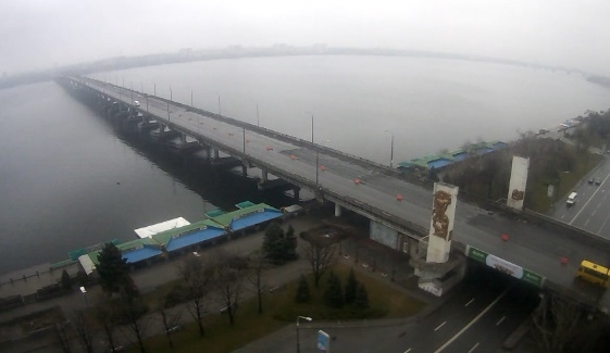 Новость - События - Оцени масштабы: Борис Филатов показал аварийные места на Новом мосту