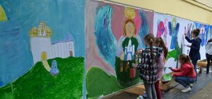 Монументальний розпис: діти розмалювали Святоюрський мур у Львові