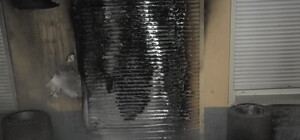 Горячий флешмоб: под Днепром поджигают офисы Оппоблока