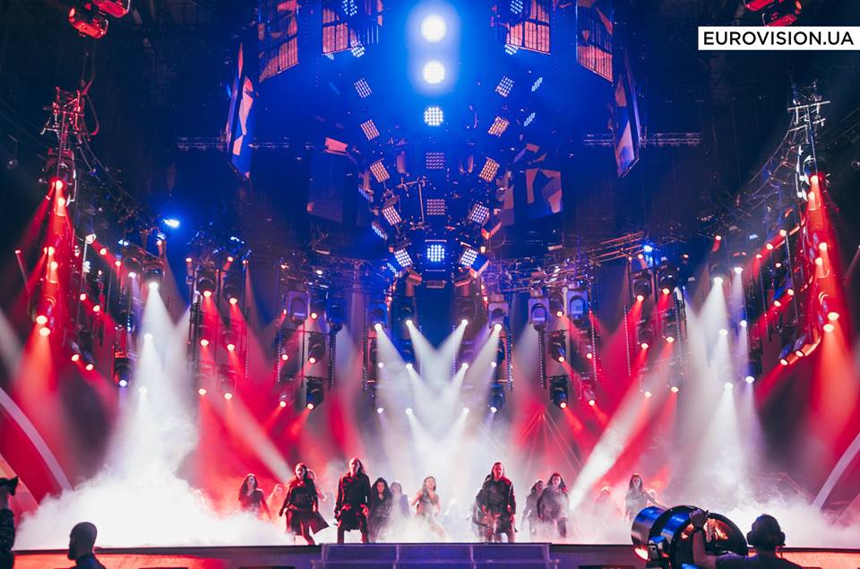 Новость - События - Зажигательные песни и полуголые парни: смотри, как проходил финал Евровидения-2017 в Киеве