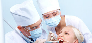 Добилися свого: суд зупинив реформу стоматології у Львові