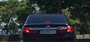 Наглость — второе счастье: автолюбитель проехался по Аллее Славы