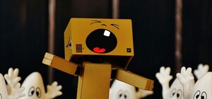 Рейды: продавцы убегают с запорожского рынка вместе с товаром