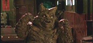 Удобряют: в Голосеевский парк сливают нечистоты