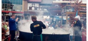 12 тисяч порцій: у Львові шеф-кухарі встановлюватимуть рекорд з приготування кулешу