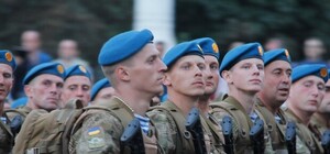 Без фонтанов: в Украине День ВДВ будут праздновать в ноябре