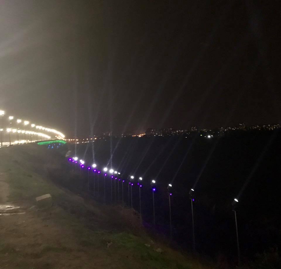 Новость - События - Только посмотри: в Днепре Кайдакский мост засветился разноцветными огнями