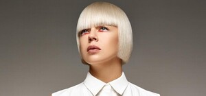 Дивись: ONUKA влаштувала концерт у львівському аеропорту