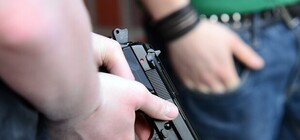 В Днепре расстреляли людей: подозреваемых задержала полиция