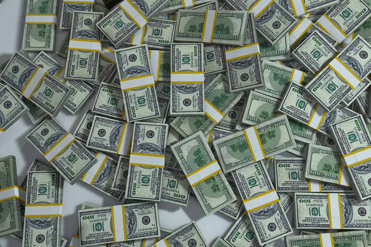 Новость - События - Курс валют на 22 января: гривна начала неделю с падения