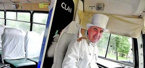 С иголочки: в Киеве водителей маршруток заставят носить форму