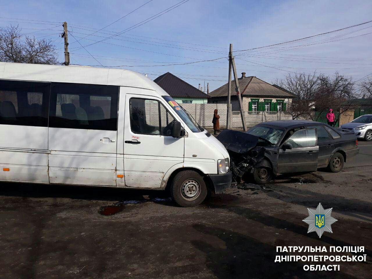 Новость - События - Жуткая авария с маршруткой: пострадали 7 человек, среди них дети