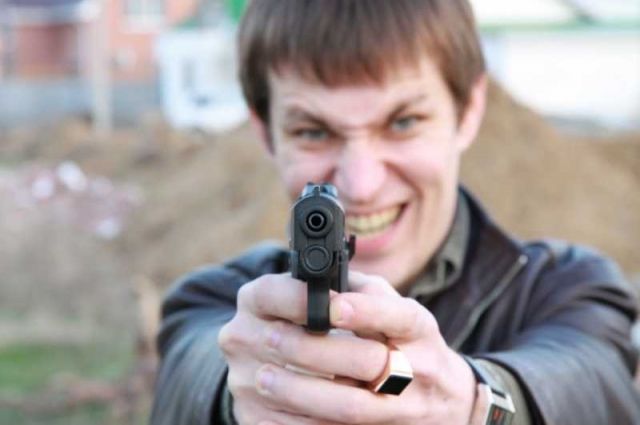 Новость - События - Готовится в снайперы: под Днепром мужчина отстреливает соседских собак