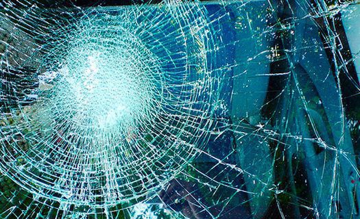 Новость - События - Разбушевались: пьяные пассажиры выбили стекла в 18-й маршрутке