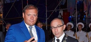 Может появиться только в своей квартире: Кернес потроллил Добкина