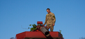 Смотри фото: пожар в Балаклее тушат танками