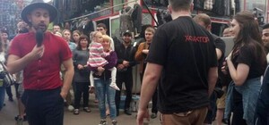 На рынок за талантами: в Харькове заметили съемочную группу 