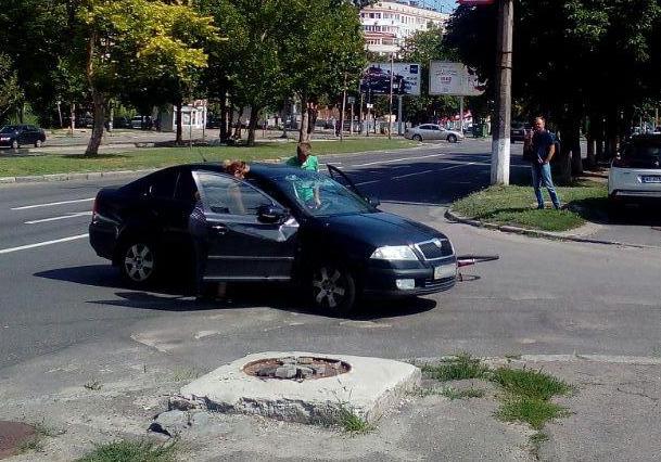 Авария на проспекте Поля. Все фото: Ирина Коваленко