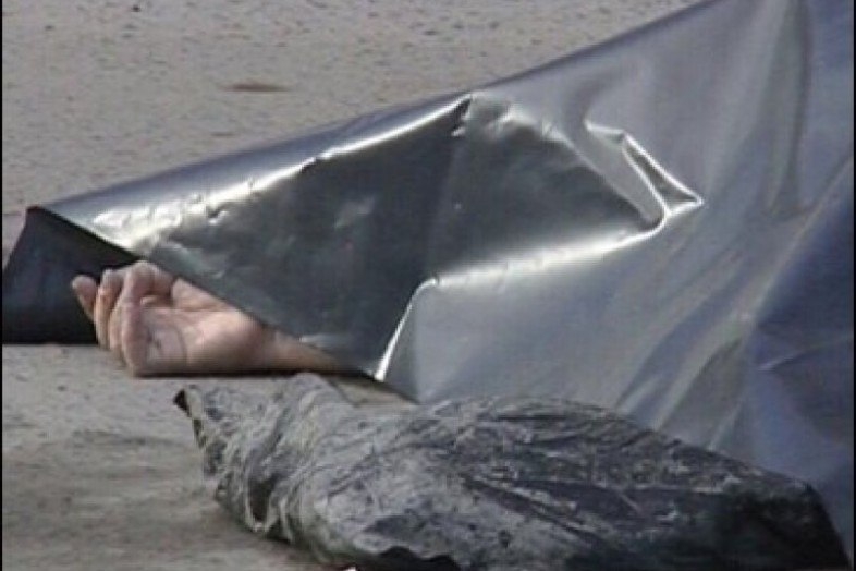 Новость - События - Решили не замечать: на Приднепровском пляже отдыхающие купались рядом с трупом