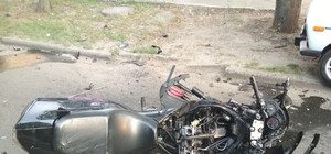 Кровь на столбе: появились подробности жуткого ДТП в Харькове, в котором погибли мотоциклисты