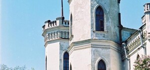 Реконструкция века: в Шаровке восстановят террасу с балюстрадой