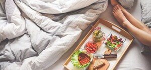 И днем, и ночью: ТОП заведений с круглосуточной доставкой еды в Харькове