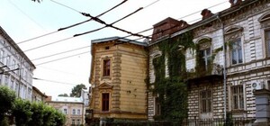 Дихати нічим, вигуляти пса ніде: містяни розповіли, що найбільше дратує їх у Львові