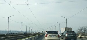 На Кайдакском мосту огромная пробка: начался ремонт