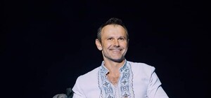 Хиты разных лет: Вакарчук выступит с оркестром в Харькове