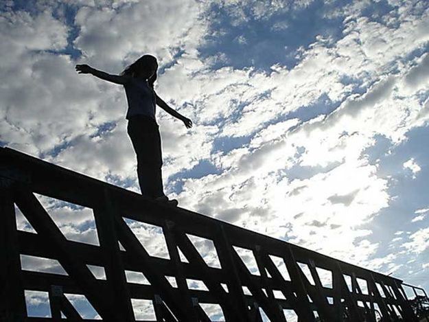 В Днепре женщина хотела прыгнуть с Кайдакского моста. Pikabu